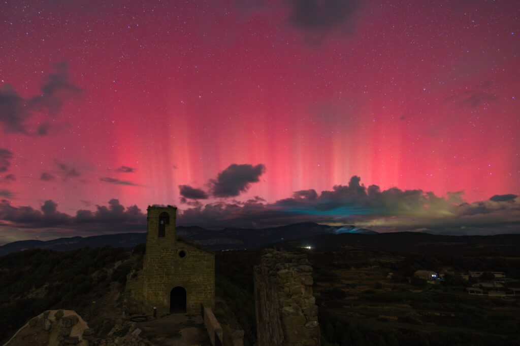 Aurores boreals al castell de Lladurs